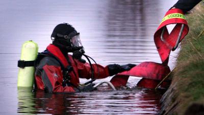 duiker-water-auto-berging