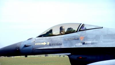 Nederland zet 6 F-16's en 250 militairen in tegen IS