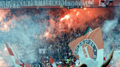 Van Bronckhorst eind seizoen weg als hoofdtrainer Feyenoord