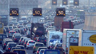 Rekeningrijden is de enige oplossing tegen toenemende files