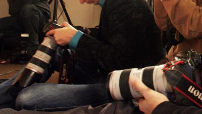 Timmermans wil opheldering over vliegtuigspotters