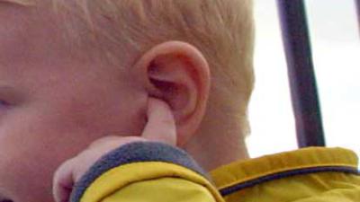 Alarm om gehoorverlies jonge kinderen