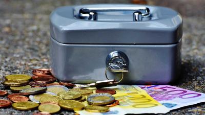 geldkistje-bankbiljetten