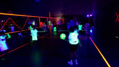 Glow in the Dark Volleybal toernooi Oudehaske spectaculair