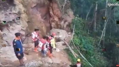 Mogelijk tientallen mijnwerkers levend begraven bij mijnramp Sulawesi