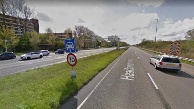 Politie Amsterdam neemt 11 rijbewijzen in beslag tijdens snelheidscontroles