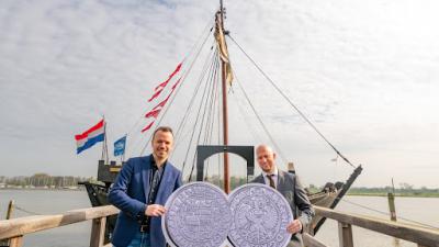 Burgemeester van Kampen ontvangt eerste herslag