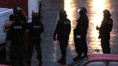 Arrestatieteam ingezet na schietincident, 4 aanhoudingen