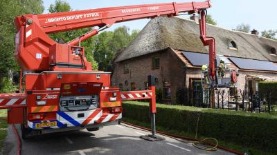 hoogwerker-boerderij-brand