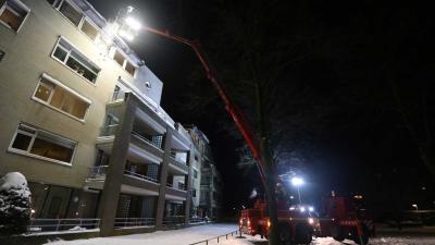 hoogwerker-sneeuw-brandweer