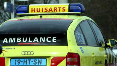 Foto van auto ambulance huisarts | Archief EHF