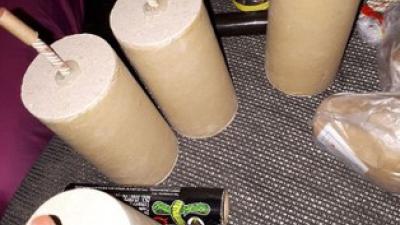 Politie speurt online en spoort illegale vuurwerkhandel tiener op