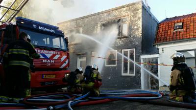 Hond gered bij brand in Uithoorn