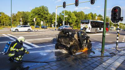 Smart volledig uitgebrand in Schijndel