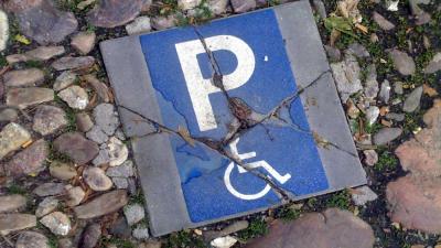 Invalide man mishandeld na opmerking over parkeren op invalideplek 
