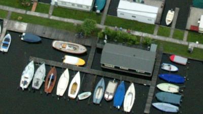 Dode man gevonden in haven van Medemblik