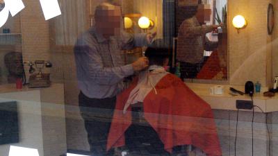 Commotie in Haagse kapperszaak om &#039;overval&#039; met &#039;vuurwapens&#039;