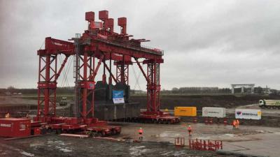 Megaklus verplaatsen 1,2 miljoen kg zware bunker Vreeswijk geslaagd