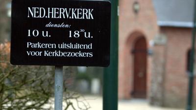 Nog steeds parkeerproblemen bij graf prins Friso