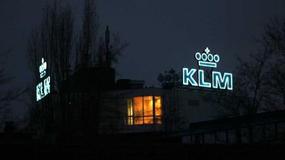 KLM spant kort geding aan tegen cabinebonden