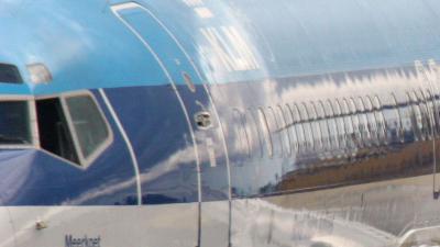 Man probeert tijdens KLM-vlucht cabinedeur te openen