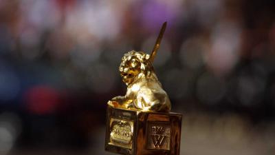 Buitenechtelijke zoon Hugo (21) heeft toch recht op titel 'prins'