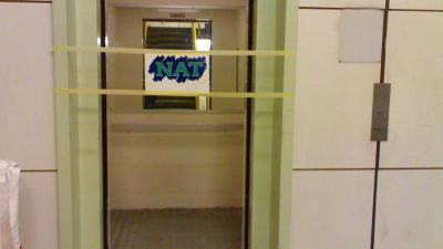 Lift stort naar beneden TU Eindhoven, één dode en één gewonde