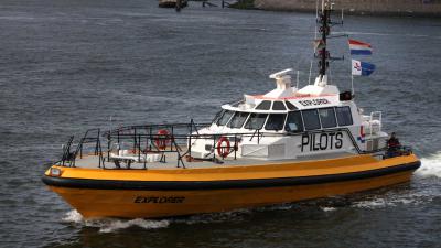 loods-boot-pilot-ijmuiden