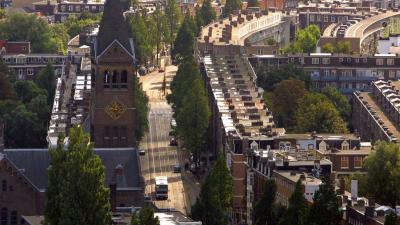 Amsterdam gaat eigenaar leegstaand huis na half jaar beboeten