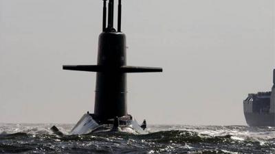 Nederland begeleidt Russische marine op Noordzee