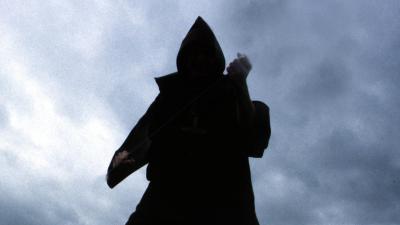 Nederlander vast om verstoren gebed boeddhistische monniken