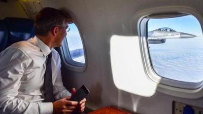 Nederlandse F-16’s begeleiden NAVO-baas