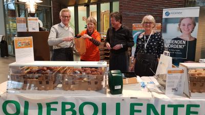 Geslaagde oliebollenactie in Meander voor te vroeg geboren baby’s
