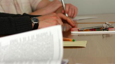 foto van ondertekenen