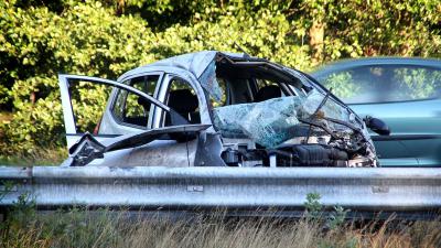 Foto van auto na ongeval A50 | Willy Smits | www.112journaal.nl