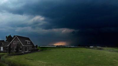 onweer-regen-wolken