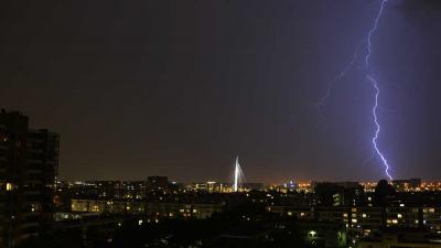 Foto van onweer boven Utrecht | Aneo Koning | www.fotokoning.nl