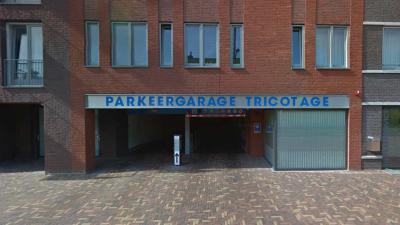 Veenendaal sluit parkeergarage en cultuurcentrum om gevaarlijke vloer