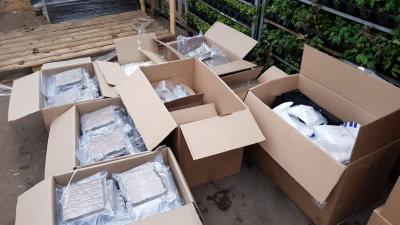 Drugs gevonden tussen kerstballen