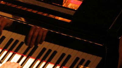 Pianist 'Met het Mes op Tafel', Martin van Dijk, op 69-jarige leeftijd overleden 