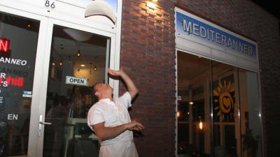Eigenaar pizzeria onwel, pizzabakken gaat door
