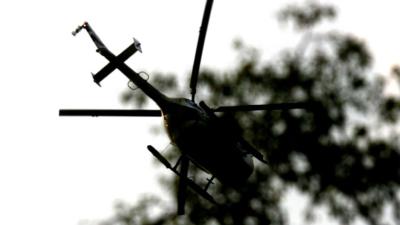 Brand in busje bij gevangenis Zutphen, politie massaal aanwezig in kogelwerende vesten