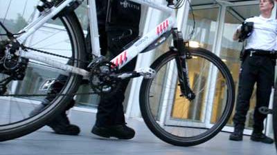 Foto van politie biker fiets | Archief EHF