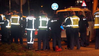 Foto van politie en brandweer in donker | Archief EHF