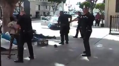 Politie Los Angeles schiet dakloze man dood op straat