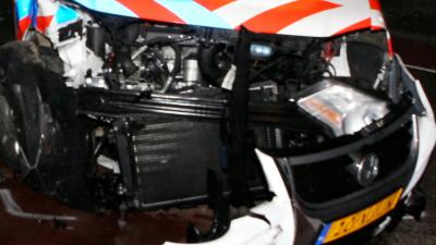 Politieauto betrokken bij aanrijding met trein 