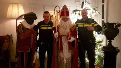 Sint en Piet op Nieuwjaarsdag leidt tot belletje naar politie