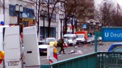 Auto met explosief ontploft in Berlijn