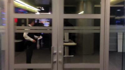 'Dank aan die twee geweldige mannen van de beveiliging'