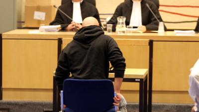 Foto van verdachte in rechtbank | Archief EHF